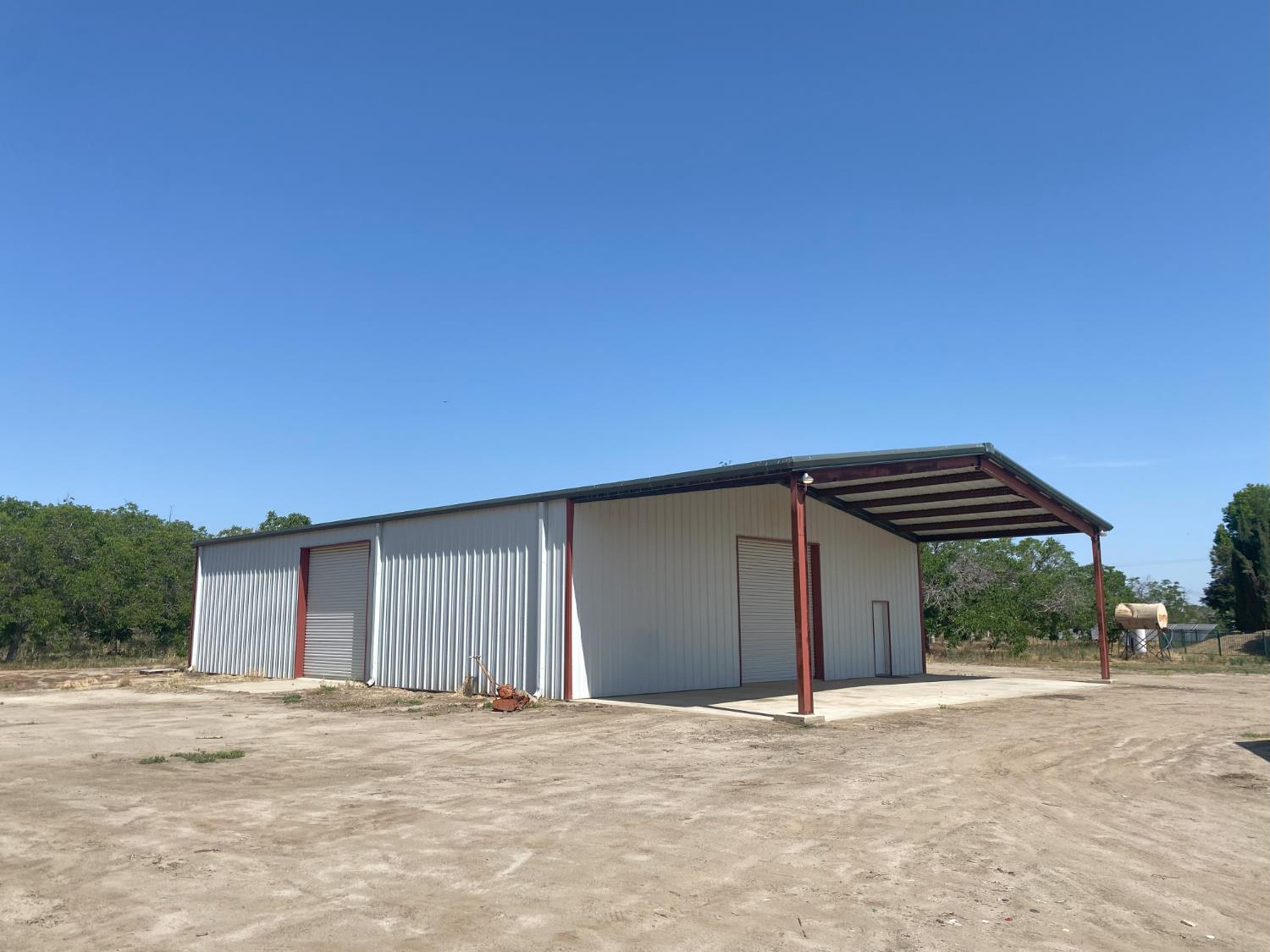 5080 16th Avenue, Hanford, CA 93230