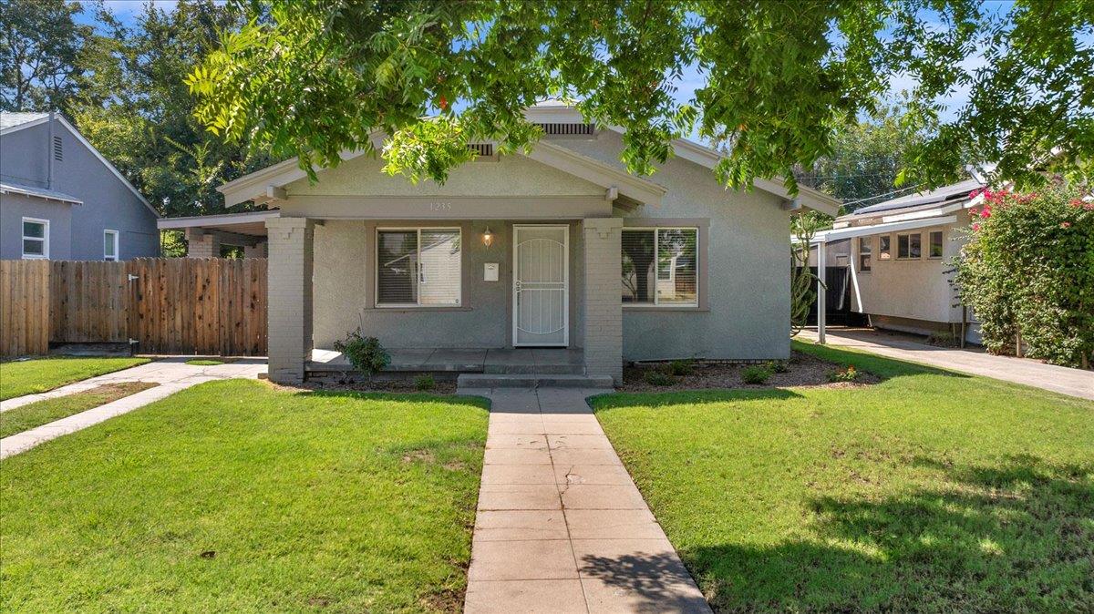 1235 N Thorne