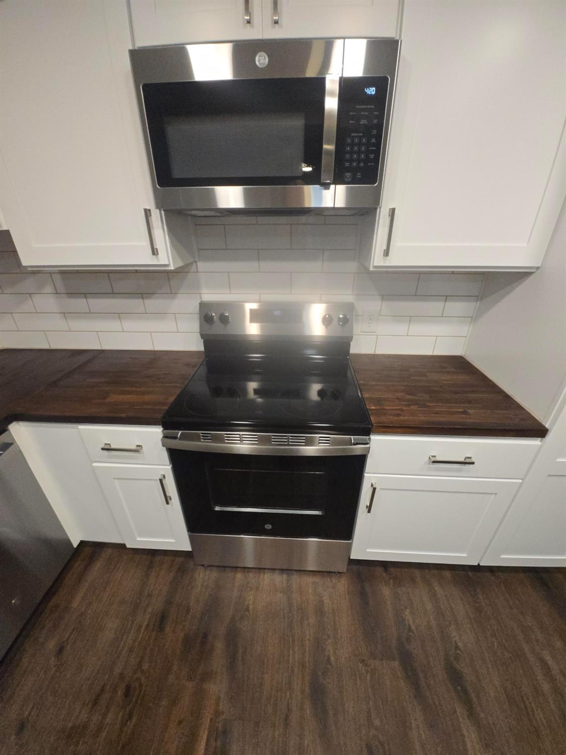 1946 Calimyrna Ave, Clovis, CA 93611