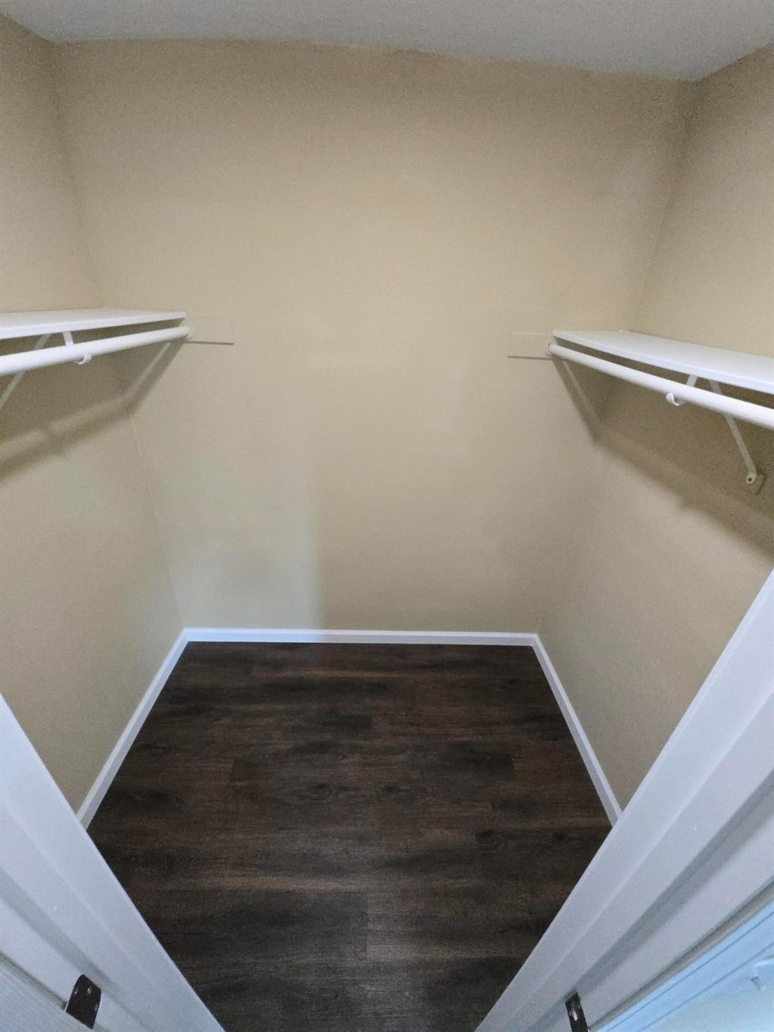 1946 Calimyrna Ave, Clovis, CA 93611