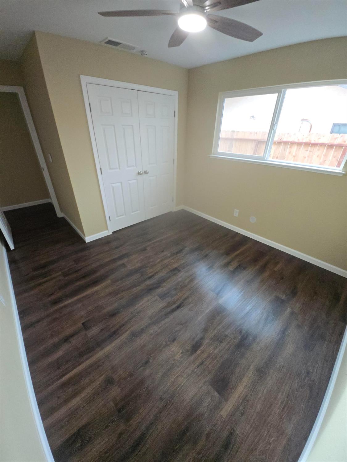 1946 Calimyrna Ave, Clovis, CA 93611