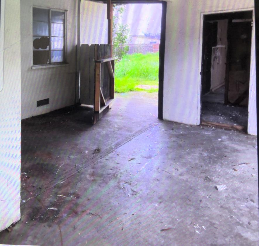 2003 E Buckingham Way, Fresno, CA 93726